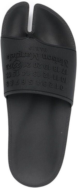 Maison Margiela Tabi logo-embossed slides Black