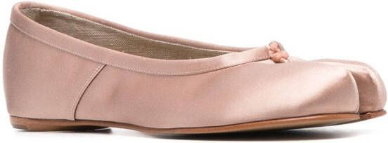 Maison Margiela Tabi satin ballerina shoes Pink