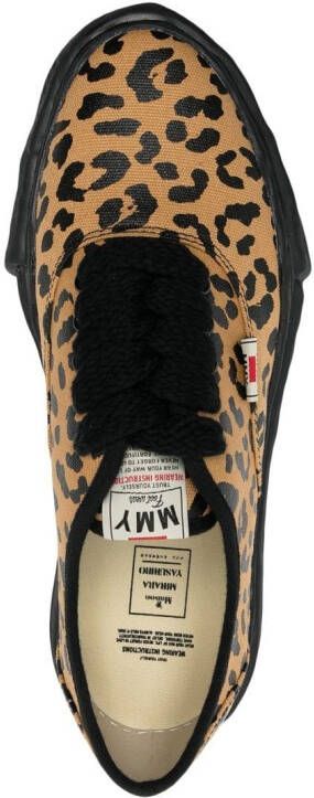 Maison Mihara Yasuhiro leopard-print low-top sneakers Brown