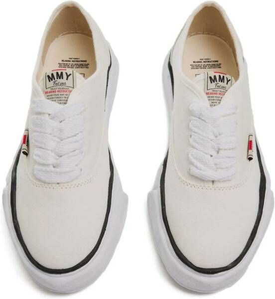 Maison MIHARA YASUHIRO logo-tag cotton sneakers White