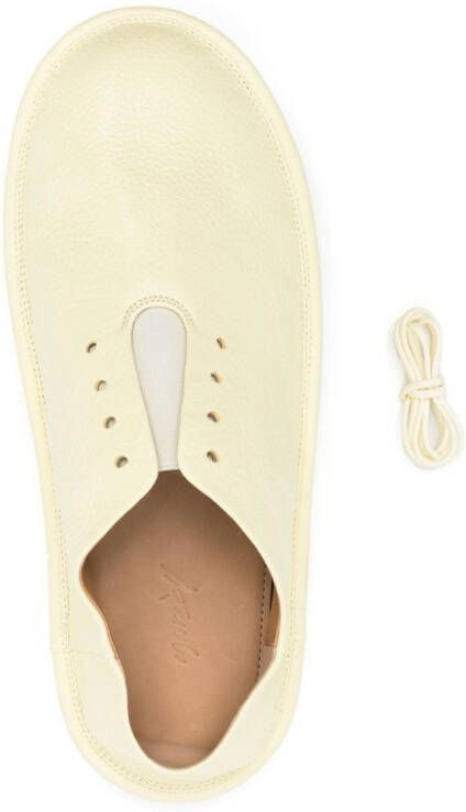 Marsèll almond-toe lace-up Oxford shoes Yellow