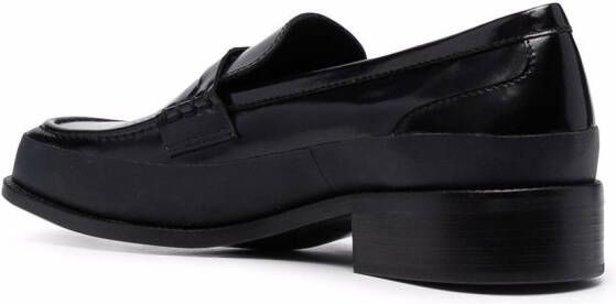 MISBHV square-toe loafers Black