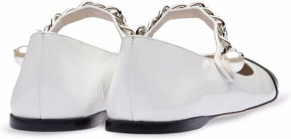 Miu patent leather ballerina pumps White