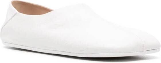 MM6 Maison Margiela asymmetric-toe leather loafers White