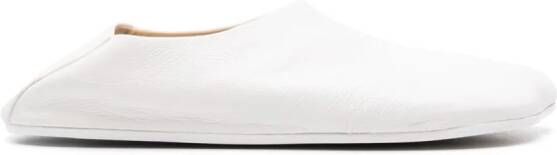MM6 Maison Margiela asymmetric-toe leather loafers White