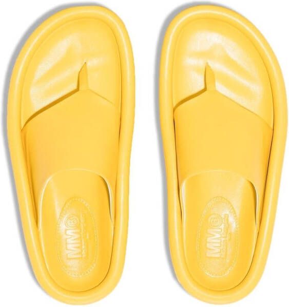 MM6 Maison Margiela wide-strap flip-flops Yellow