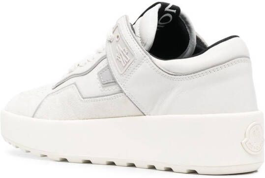 Moncler logo-patch low-top leather sneakers White