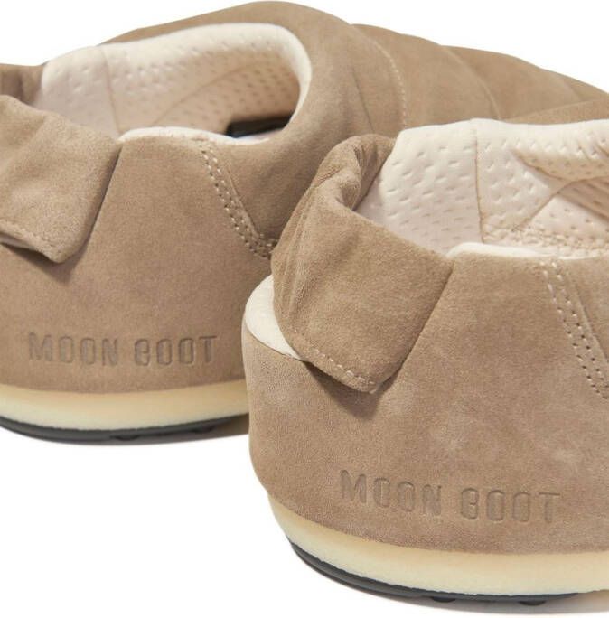 Moon Boot Kids round-toe suede slippers Neutrals