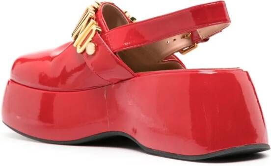 Moschino logo-lettering slingback wedge clogs Red