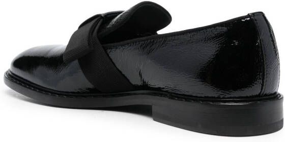 Moschino logo plaque bow-detail loafers Black