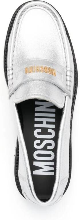 Moschino logo-plaque leather loafers Silver