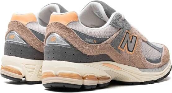 New Balance 2002R low-top sneakers Brown