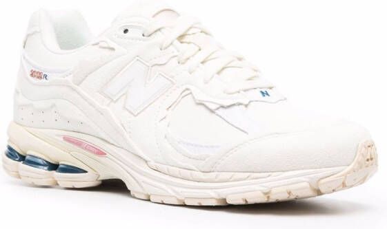 New Balance 2002R Protection Pack sneakers White