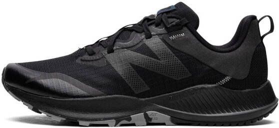 New Balance 520 "Triple Black" sneakers - Picture 4