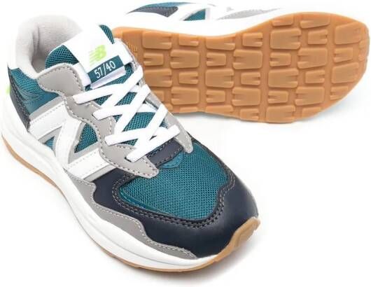 New Balance Kids logo-patch lace-up sneakers Blue