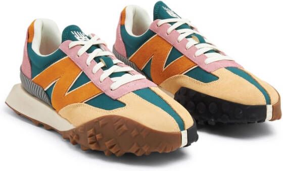 New Balance logo-embellished low-top sneakers 204