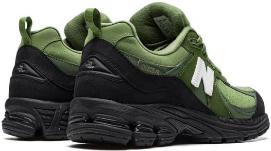 New Balance x The Basement 2002R sneakers Green