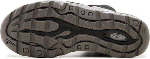 Nike Air Bakin' Posite sneakers Silver