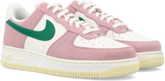 Nike Air Force 1 '07 panelled sneakers Pink