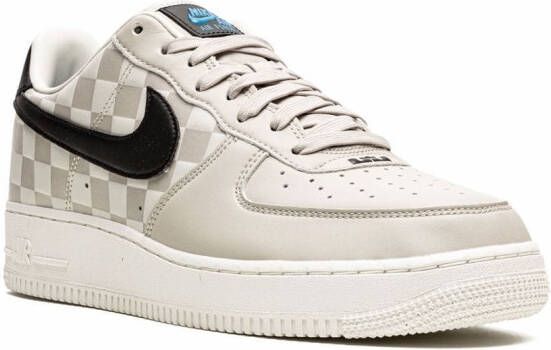Nike Air Force 1 Low "Strive For Greatness" sneakers Neutrals
