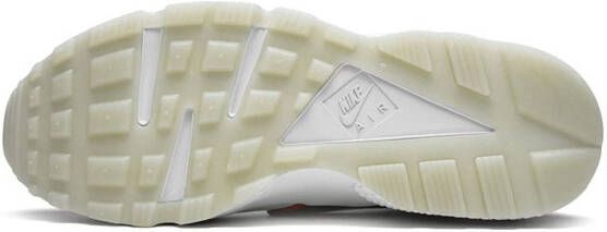 Nike x Shoe Palace Air Huarache Run QS '25th Anniversary' sneakers White