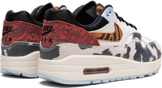 Nike Air Max 1 '87 "Tiger Swoosh Cow Print" sneakers Neutrals