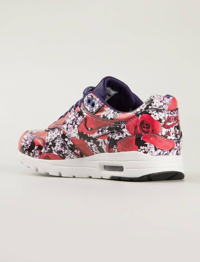 Nike Air Max 1 Ultra LOTC QS "Ink Summit White Team Red" sneakers