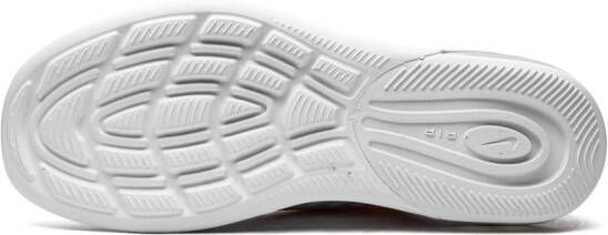 Nike Air Max Axis sneakers White