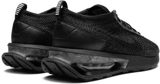 Nike Air Max Flyknit Racer "Triple Black" sneakers