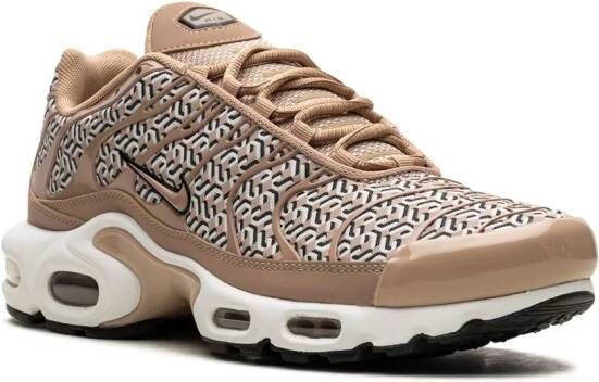 Nike Air Max Plus "United In Victory" sneakers Neutrals