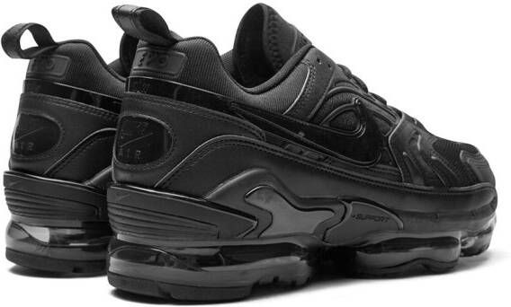 Nike Air Vapormax Evo "Triple Black" sneakers
