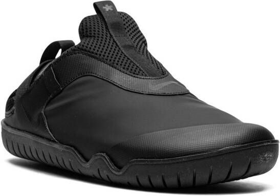 Nike Zoom Pulse "Triple Black" sneakers