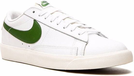 Nike Blazer low-top sneakers White