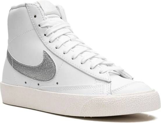 Nike Blazer Mid '77 ESS "White Metallic Silver" sneakers