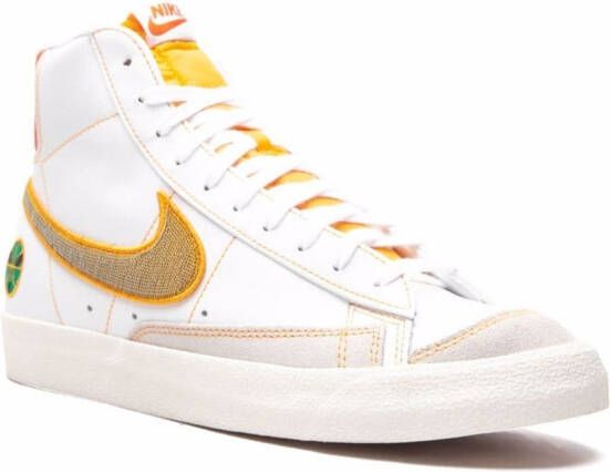 Nike Blazer Mid '77 Vintage "Rayguns" sneakers White