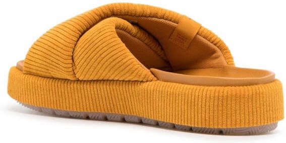 Nike cross-strap sandals Yellow