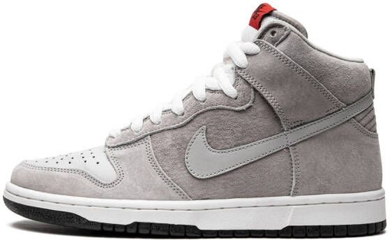 Nike Dunk High Pro SB "Pee-Wee Herman" sneakers Grey