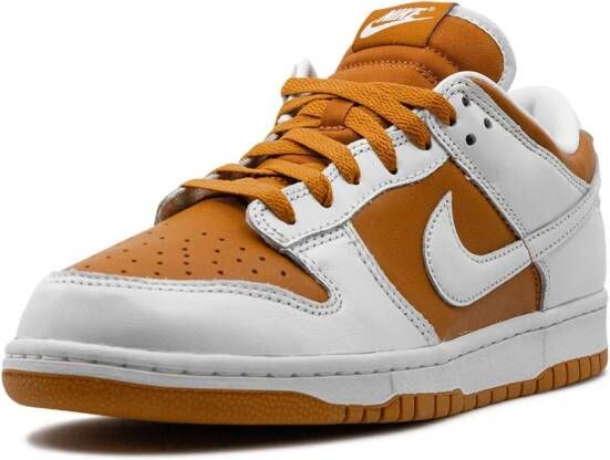 Nike Dunk lace-up sneakers Orange