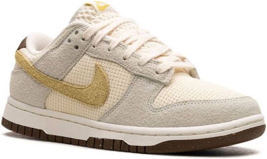 Nike Dunk Low "Coconut Milk" sneakers Neutrals