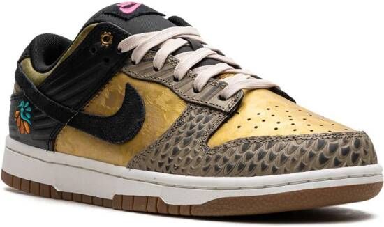 Nike Dunk Low "Dia De Los Muertos" sneakers Black