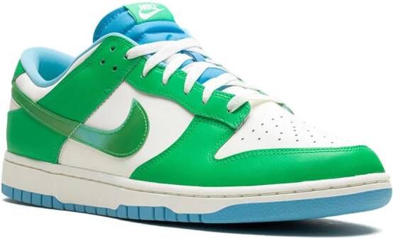 Nike Dunk Low "Green Shock" sneakers