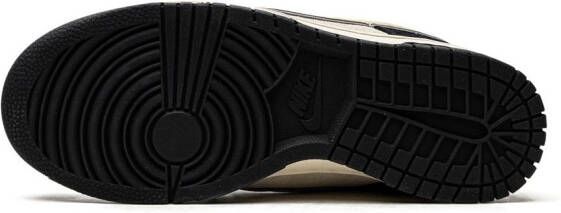 Nike Dunk Low LX "Black Cream" sneakers Neutrals