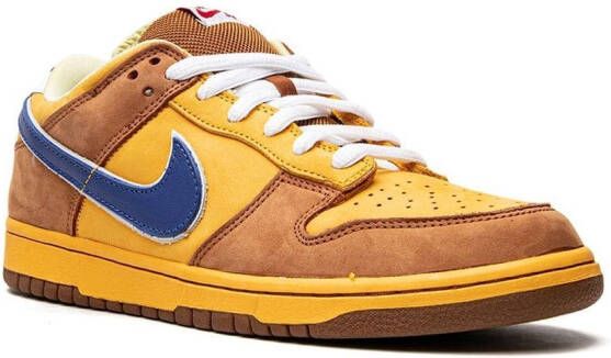 Nike Dunk Low Premium SB "New Castle" sneakers Yellow