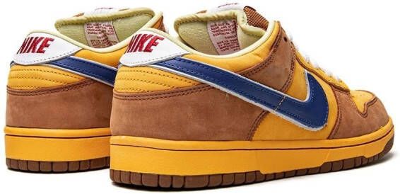 Nike Dunk Low Premium SB "New Castle" sneakers Yellow