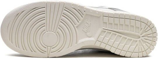 Nike Dunk Low Retro PRM "Mica Green" sneakers White