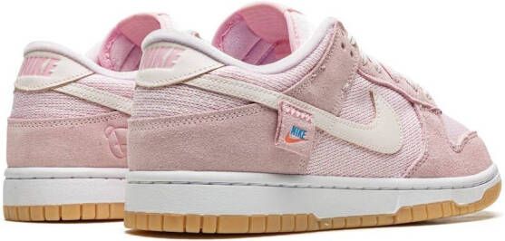Nike Dunk Low SE "Teddy Bear" sneakers Pink