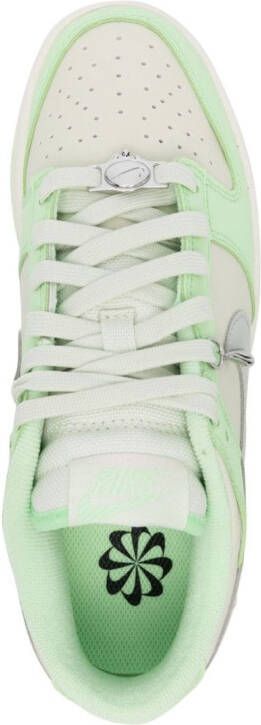 Nike Dunk panelled sneakers Green