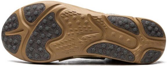 Nike ISPA Sense Flyknit "Enigma Stone" sneakers Grey