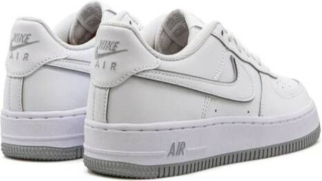 Nike Kids Air Force 1 Low "Coral Chalk Laser Orange" sneakers White