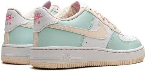 Nike Kids Air Force 1 Low "Emerald Rise Guava Ice White Pink Spell" sneakers Green